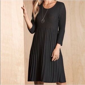 NEW Eileen Fisher Women’s Scoop Neck Wool Rib Pleated Dress Size PL
